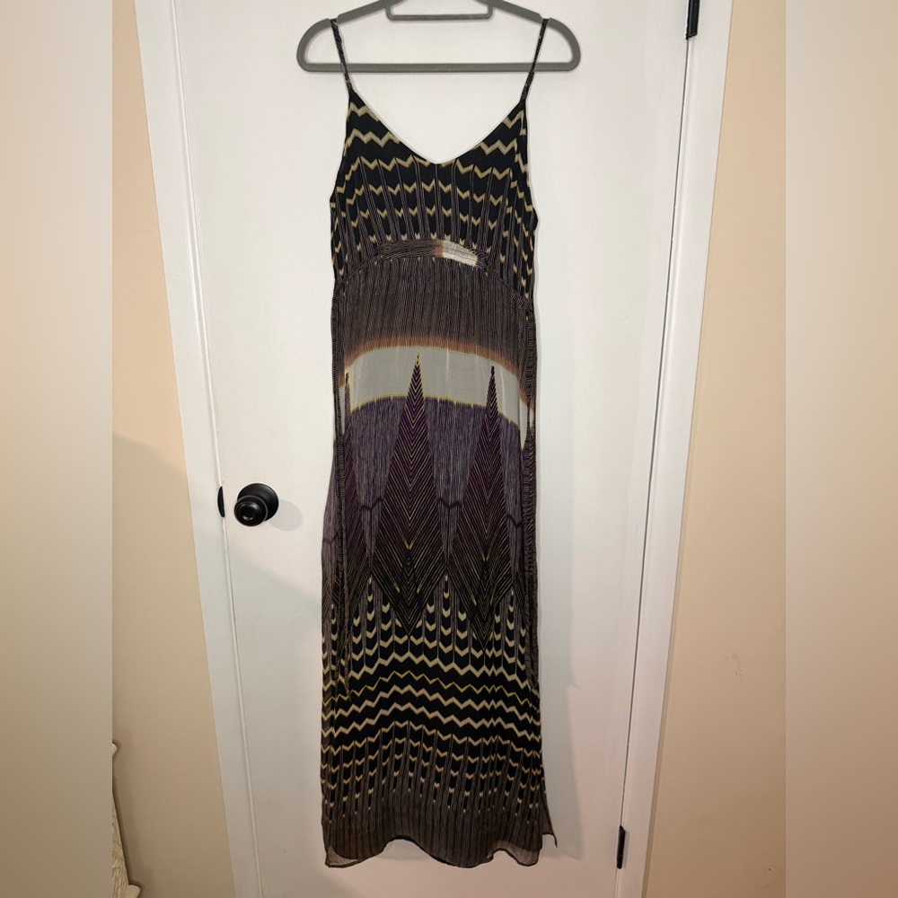 charlie jade Black and Gold‎ Patterned Spaghetti-Strap Maxi Dress
